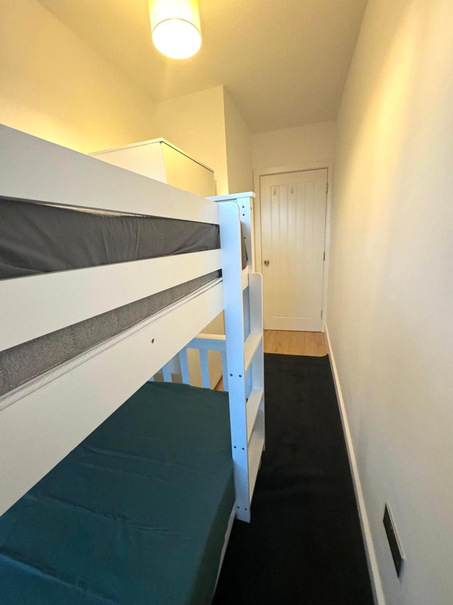 Stunning 2bedroom Flat With 2 Balcony In Whitechapel - 5mins To Aldgate Station
