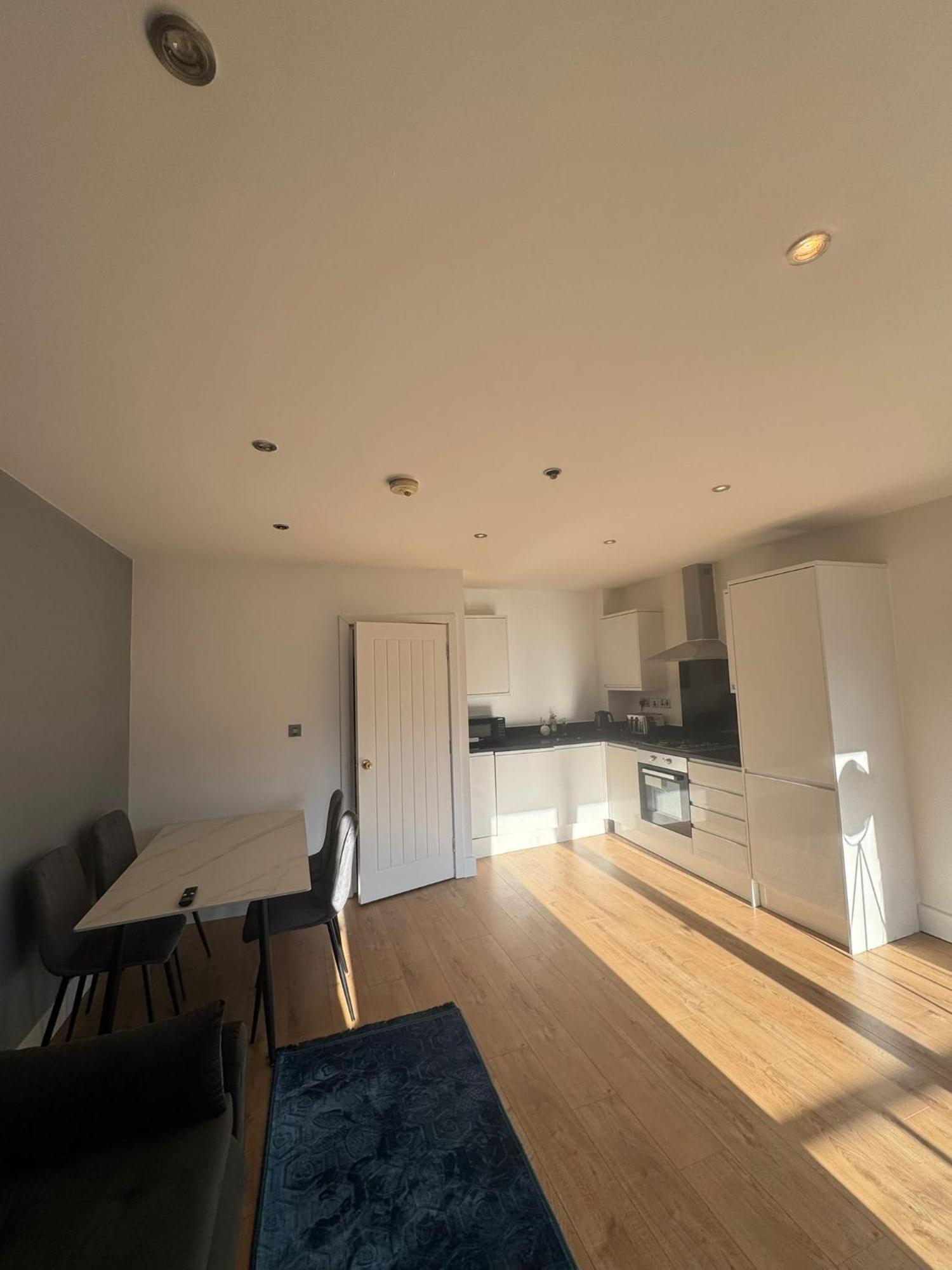 Apartment Stunning 2bedroom Flat With 2 Balcony In Whitechapel - 5mins To Aldgate Station London